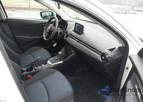 2020 Toyota Yaris Le from USA, damaged, VIN 3MYDLBYV6LY712545